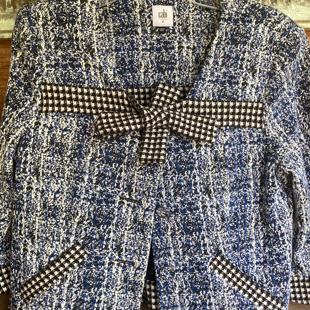 Cutest trendy 3/4 blazer for work or jeans! Unique stylish pattern with ties - Picture 3 of 3